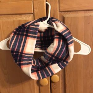 Plaid scarf/snood